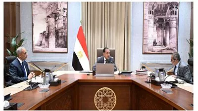 مدبولي يوجه بسرعة تشغيل المشروعات والمباني الخدمية في العاصمة الجديدة