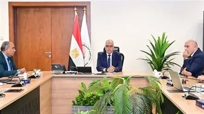 وزير «الري» يتابع ترتيبات عقد «أسبوع القاهرة التاسع للمياه»