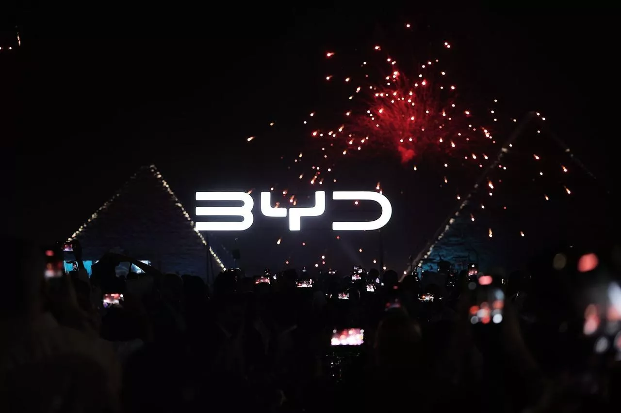 YD تطلق Ti7 الجديدة في مصر بتقنية هجينة ذكية