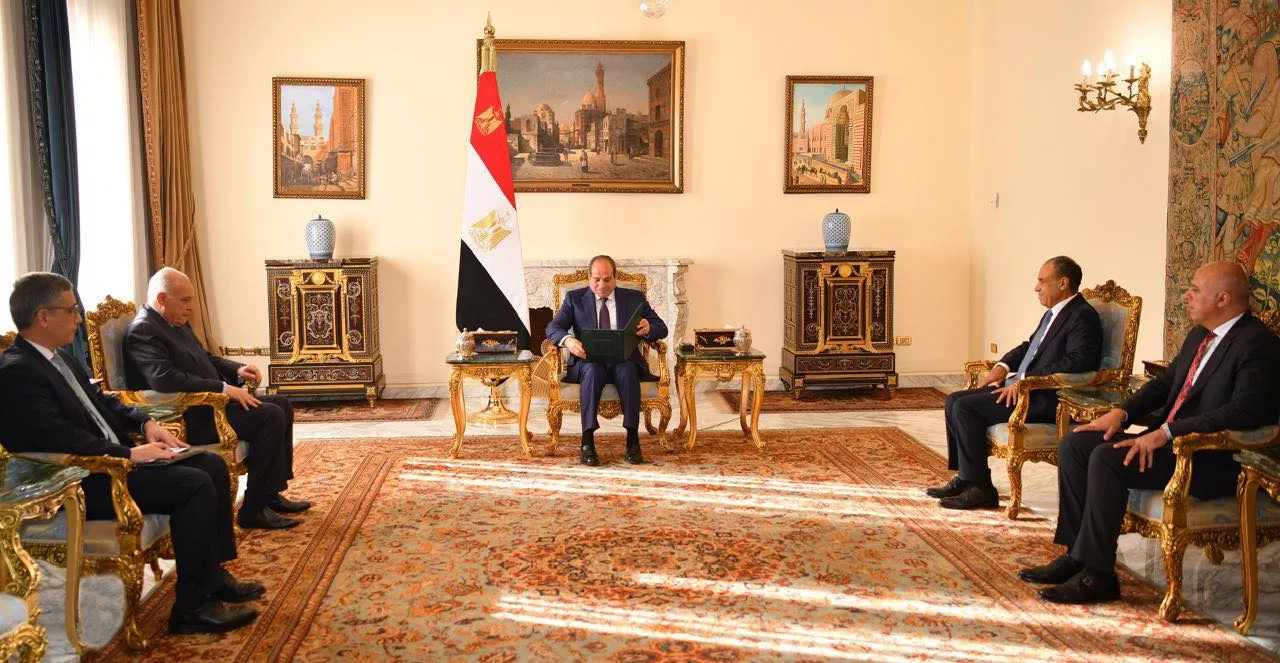 الرئيس السيسى يستقبل وزير الشئون الخارجية الجزائرى ويتسلم رسالة من عبد المجيد تبون