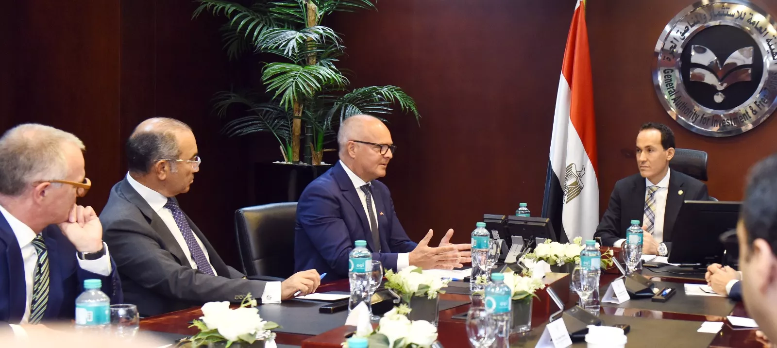 بحث سبل تعزيز التعاون الاستثماري بين مصر وألمانيا