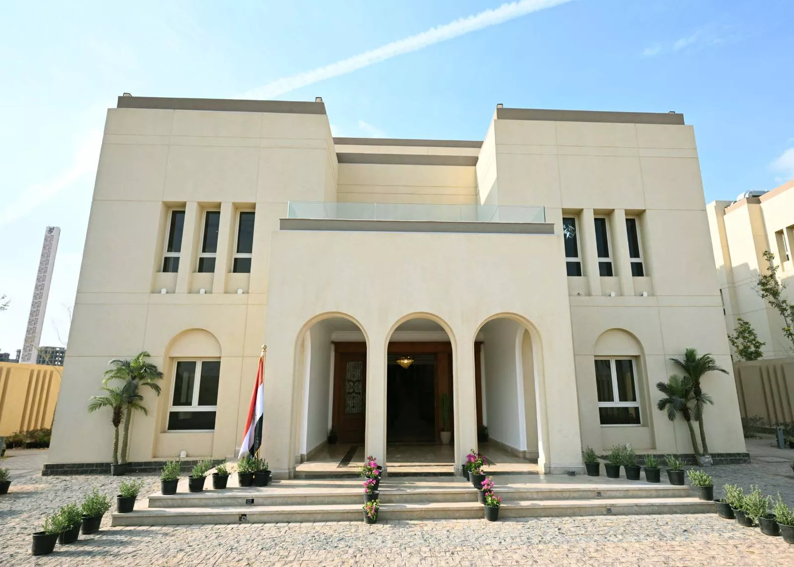 رئيس الوزراء يتفقد الحي الدبلوماسي بالعاصمة الجديدة