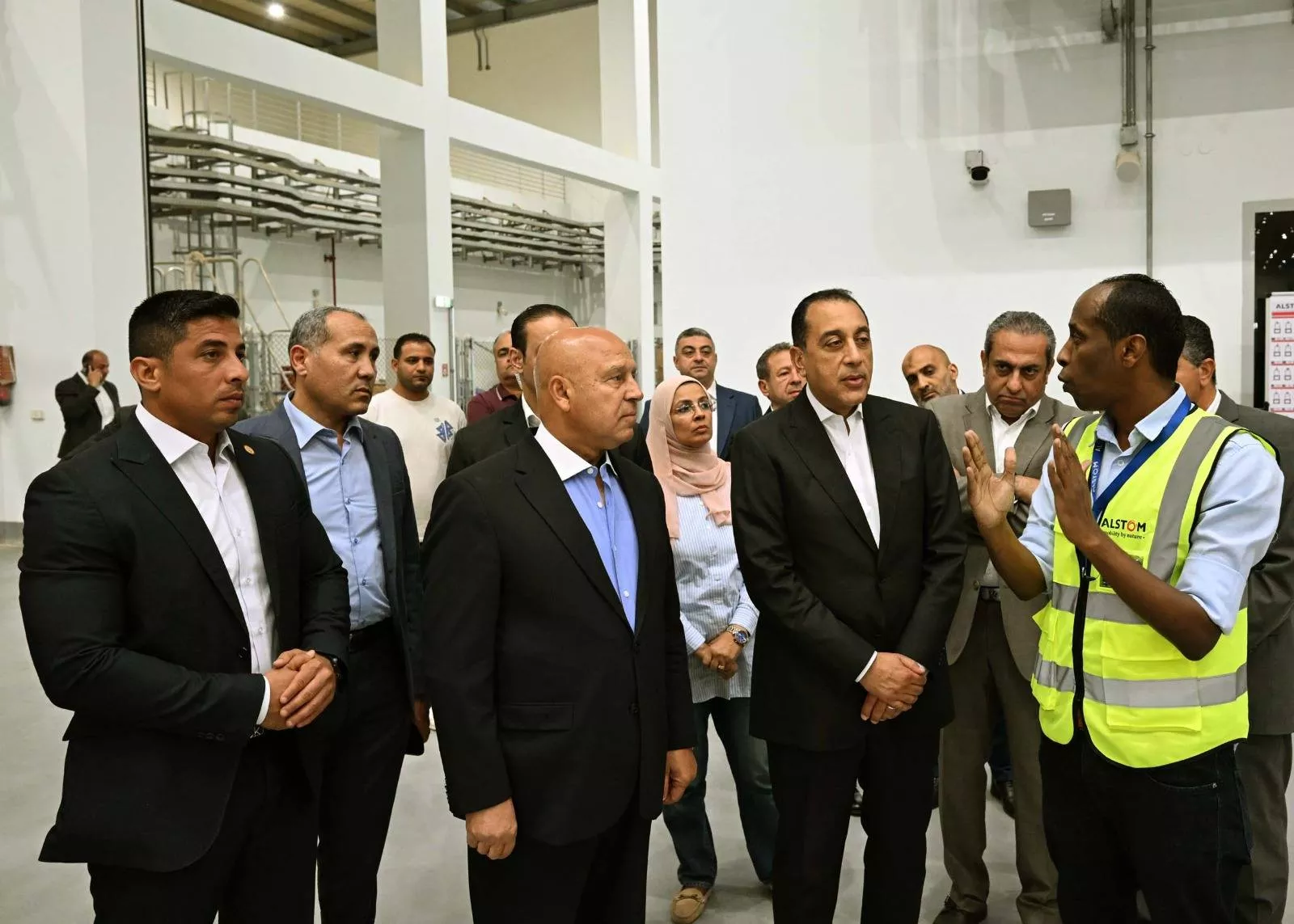رئيس الوزراء يتفقد المرحلتين الأولى والثانية من مشروع مونوريل شرق النيل 