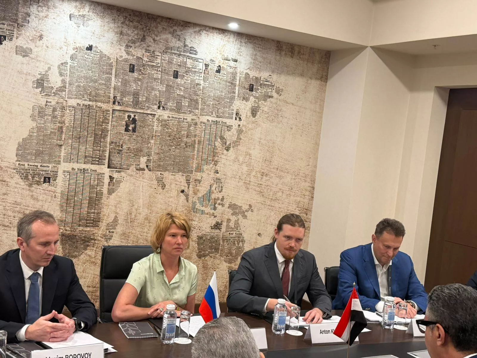 وزير التموين يجتمع مع وزيرة الزراعة بالاتحاد الروسي