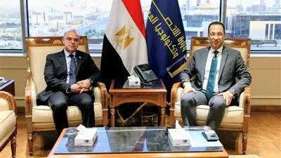إضافة خدمات تصميم الإلكترونيات وأشباه الموصلات والتليفون المحمول إلى برنامج تنمية الصادرات 