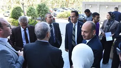 خطة لتطوير مركز خدمات المستثمرين بمدينة 6 أكتوبر