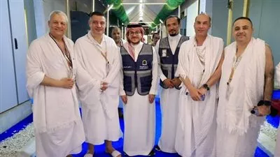 رئيس بعثة حج الجمعيات الأهلية يتفقد مخيمات عرفات