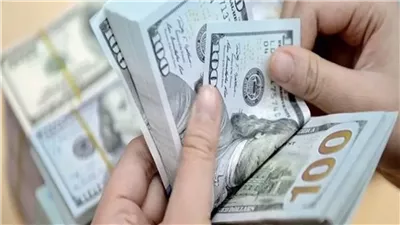 الدولار عند أعلى مستوى في أسبوع وسط تصعيد بين إيران وأمريكا