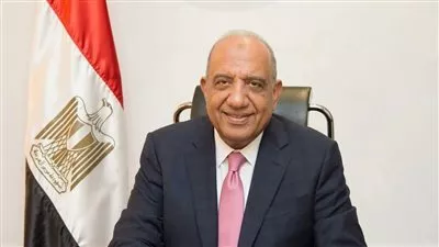 وزير «الكهرباء» يتابع عمل المنظومة المتكاملة لخدمات المواطنين