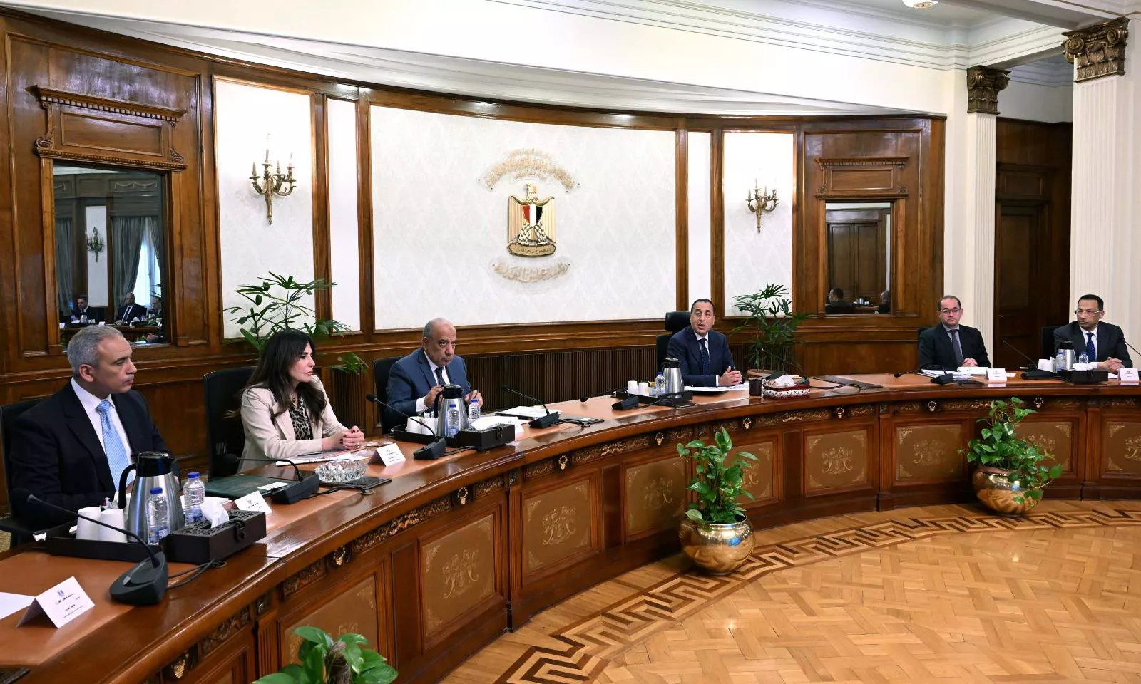 مدبولي يتابع إعداد استراتيجية تنظيم إنشاء مراكز البيانات