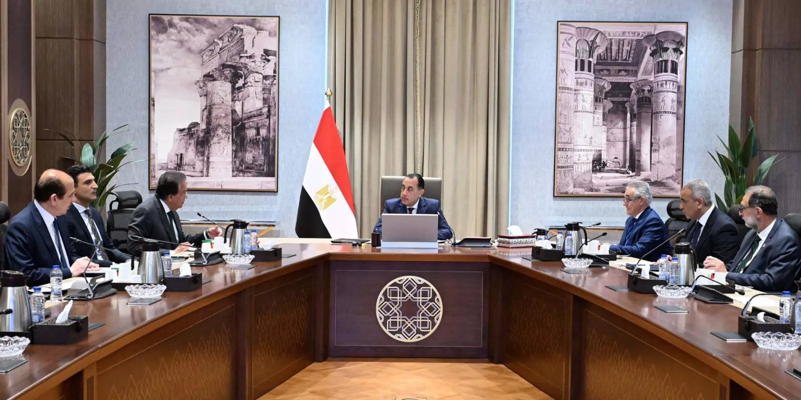 مدبولي يتابع إجراءات إحكام الرقابة على مصانع إنتاج الأغذية