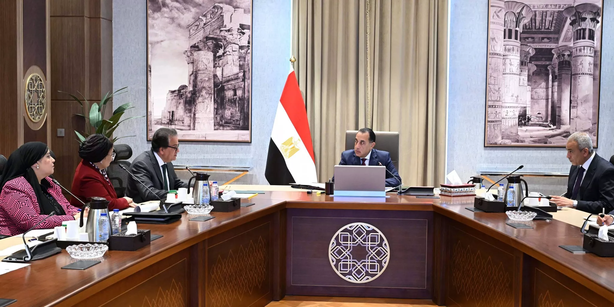 مدبولي يتابع جهود حوكمة منظومة صرف ألبان الأطفال الصناعية