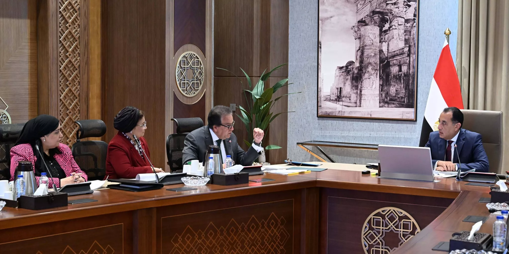 مدبولي يتابع جهود حوكمة منظومة صرف ألبان الأطفال الصناعية