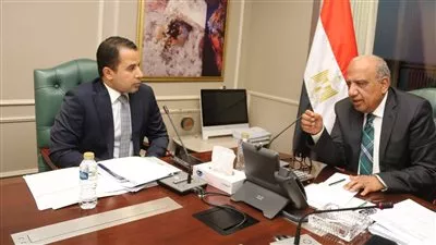 وزير الكهرباء يتابع مستجدات تنفيذ مشروعات للطاقة المتجددة بقدرة 7470 ميجاوات