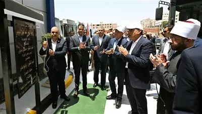 رئيس الوزراء يفتتح محطة تموين سيارات محافظة القاهرة المحوكمة