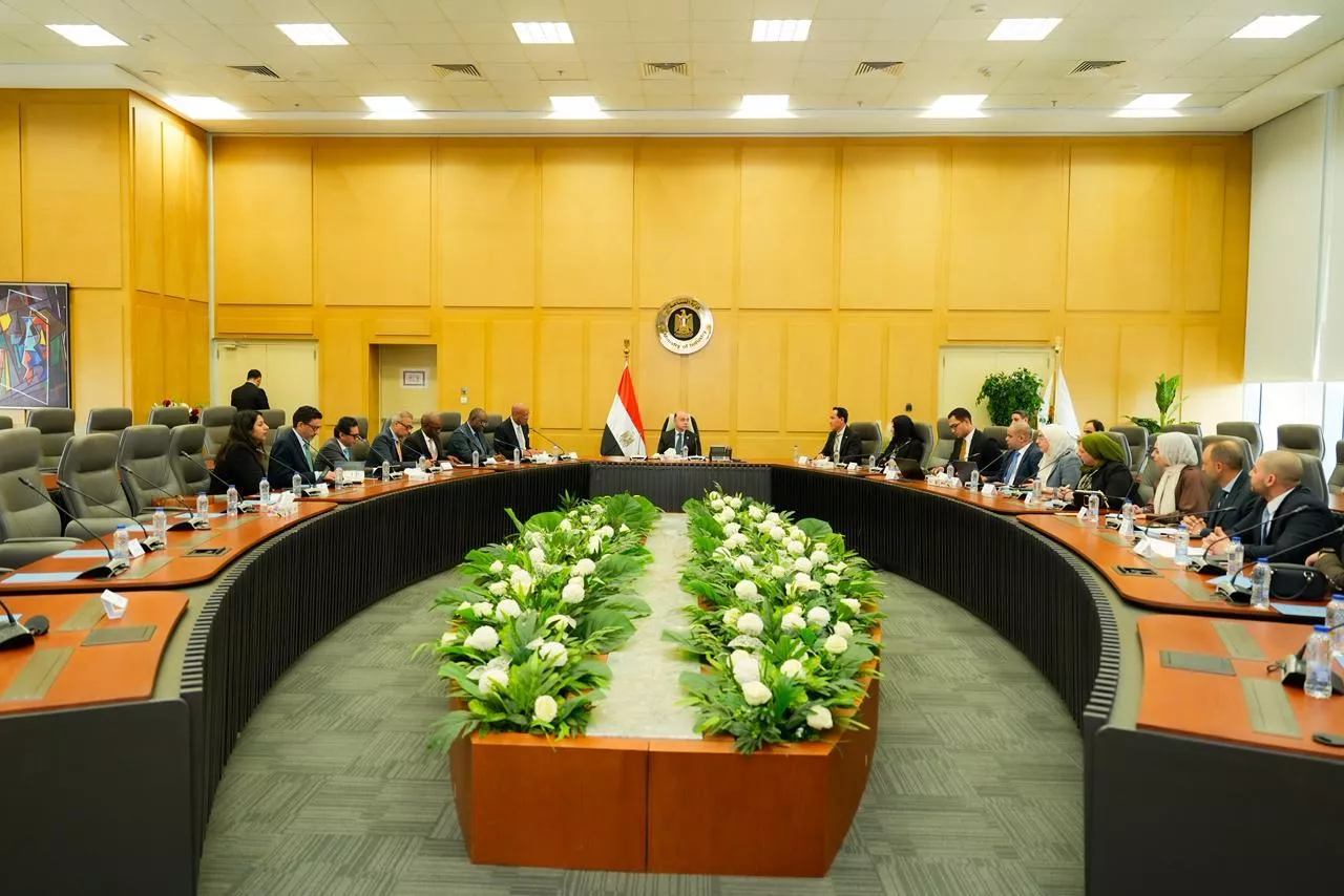 وزير الاستثمار يجتمع مع نائب رئيس مؤسسة التمويل الدولية