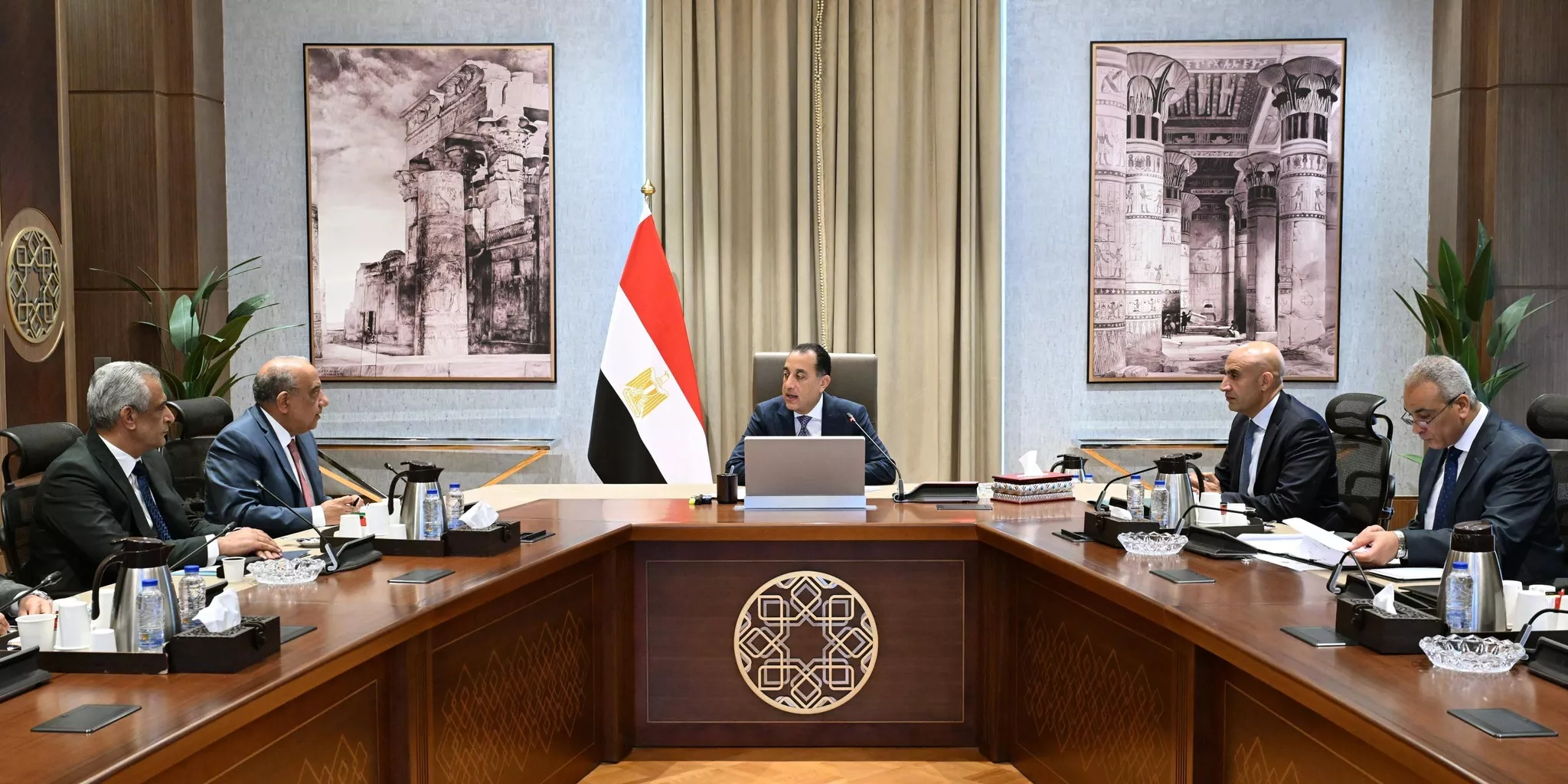 رئيس الوزراء يتابع تطوير شركات ومصانع الإنتاج الحربي 