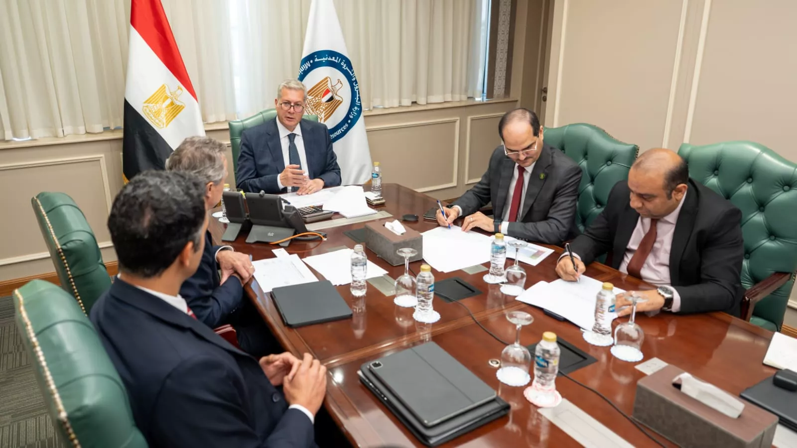 وزير البترول يستقبل مدير شركة شيفرون العالمية