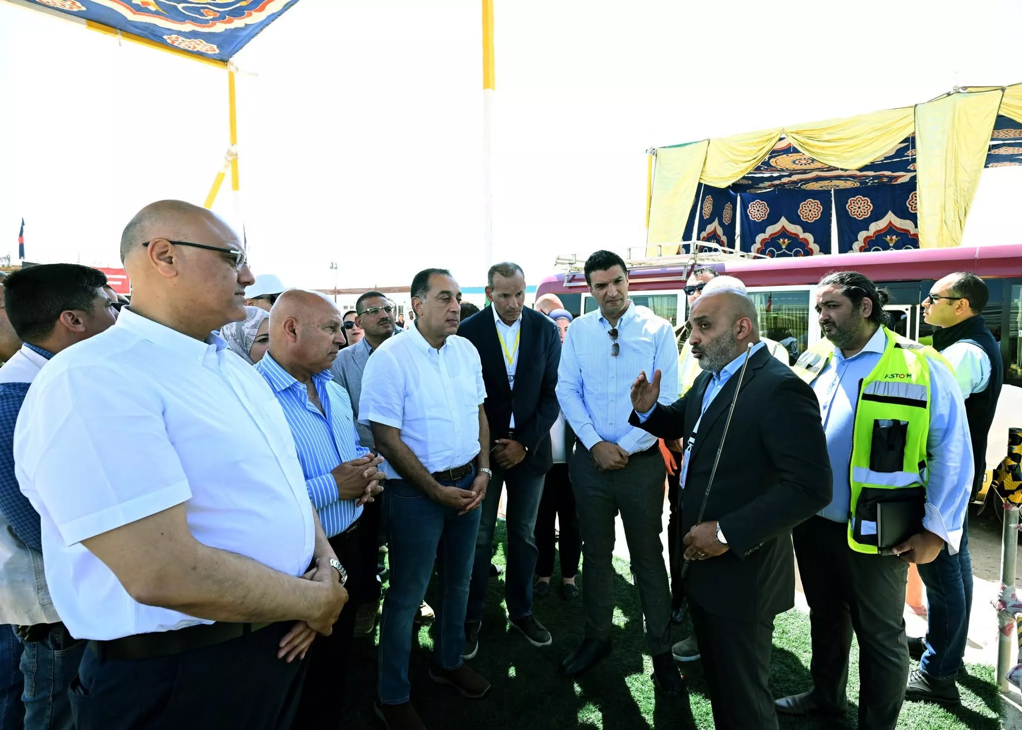 رئيس الوزراء يتفقد مجمع ألستوم الصناعي بمدينة برج العرب الجديدة