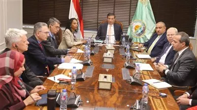وزير «الزراعة» يبحث مع البنك الدولي دعم مشروعات ومبادرات الأمن الغذائي