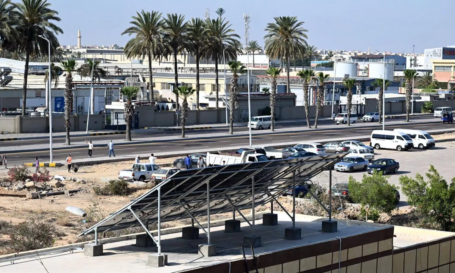 رئيس الوزراء يتفقد مركز تحكم غرب التابع لشركة الإسكندرية لتوزيع الكهرباء