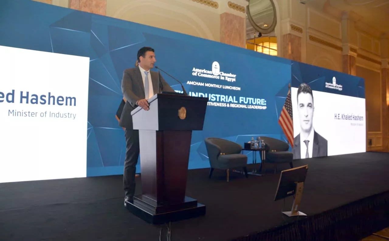 وزير الصناعة يشارك بالاجتماع الشهري لغرفة التجارة الأمريكية