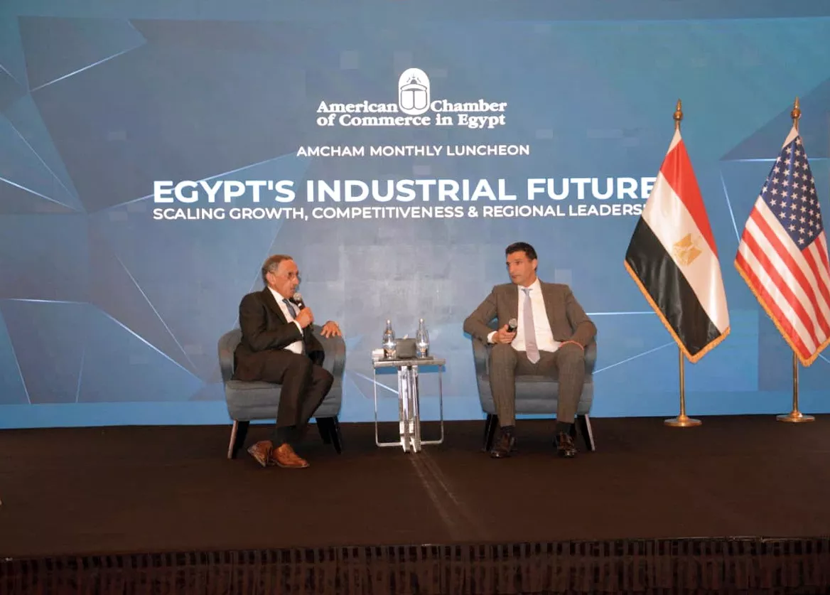 وزير الصناعة يشارك بالاجتماع الشهري لغرفة التجارة الأمريكية
