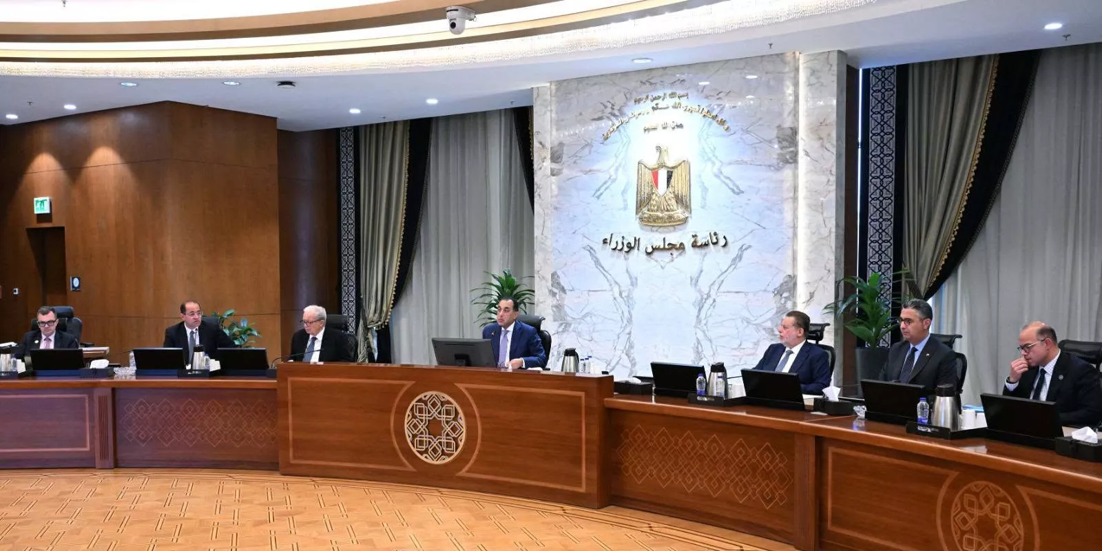رئيس الوزراء يترأس اجتماع المجموعة الوزارية الاقتصادية
