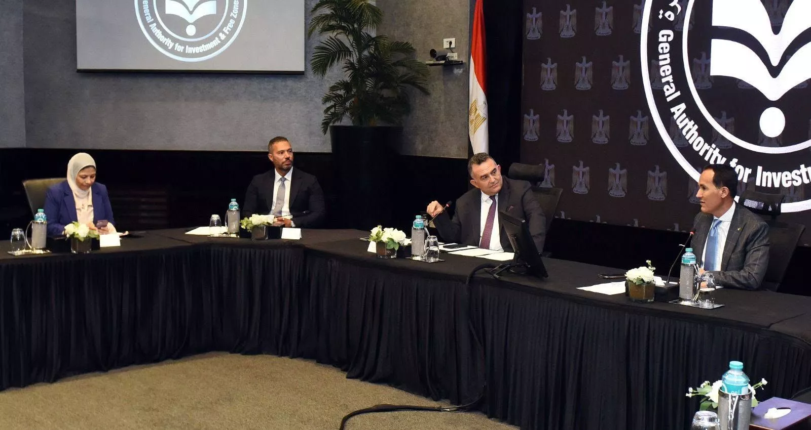 انعقاد اللجنة الدائمة المشتركة بين هيئة الاستثمار والبورصة المصرية