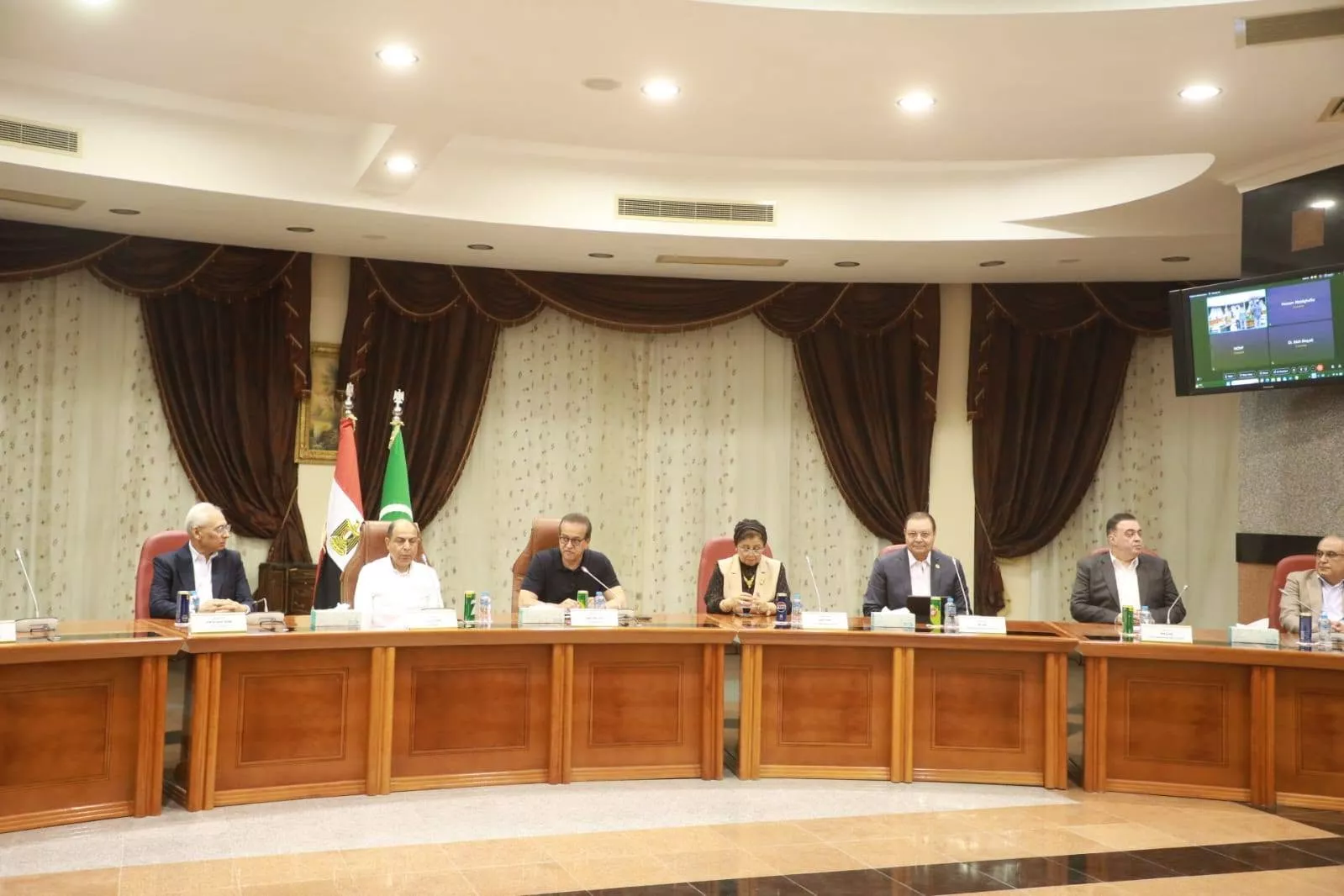 اجتماع اللجنة التنسيقية لمنظومة التأمين الصحي الشامل