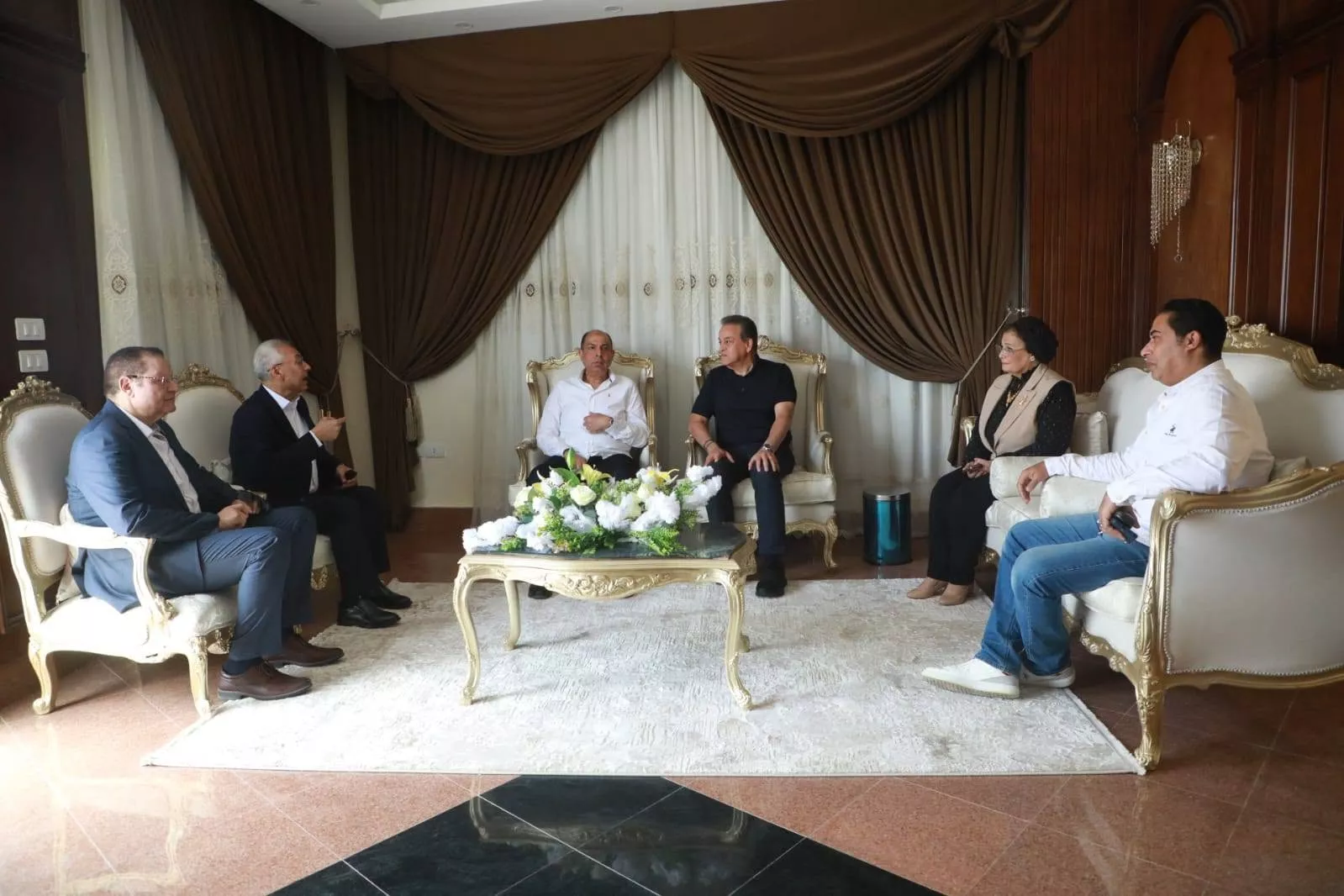 اجتماع اللجنة التنسيقية لمنظومة التأمين الصحي الشامل