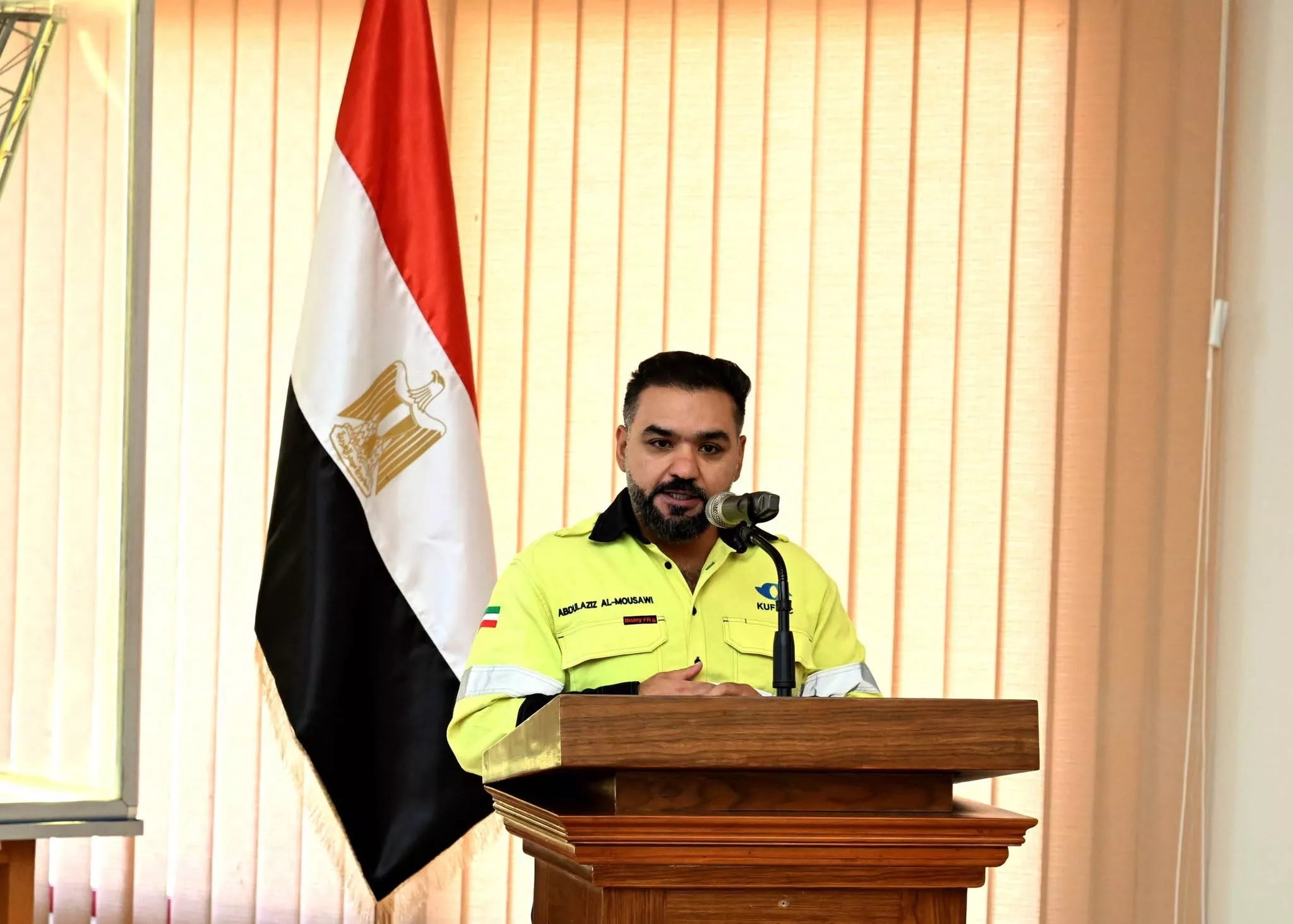 مدبولي يتفقد مواقع إنتاج الغاز الطبيعي بمنطقة غرب الدلتا