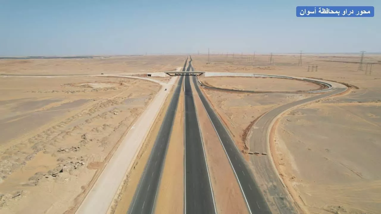 الوزير يتابع تنفيذ عدد من المشروعات التنموية بمحافظات الصعيد