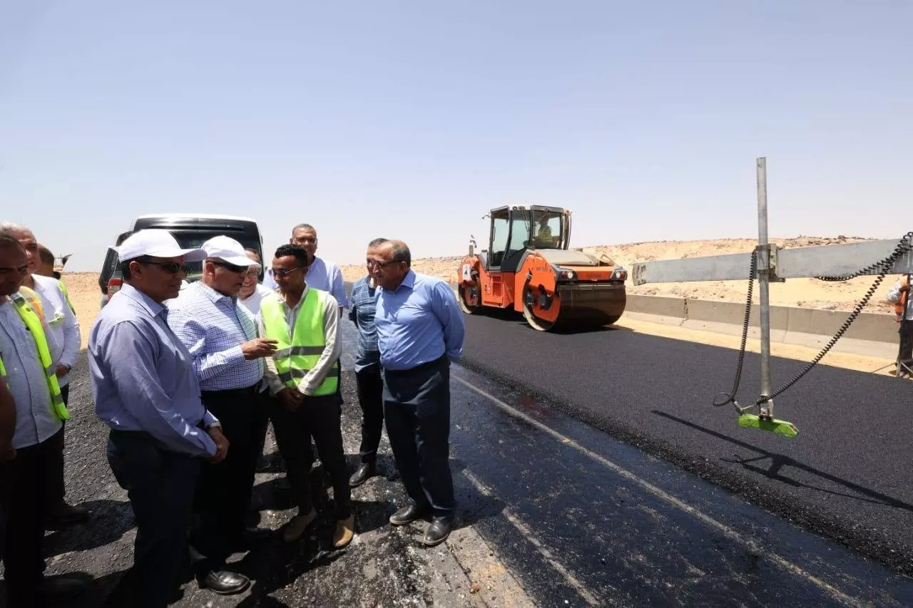 الوزير يتابع تنفيذ عدد من المشروعات التنموية بمحافظات الصعيد