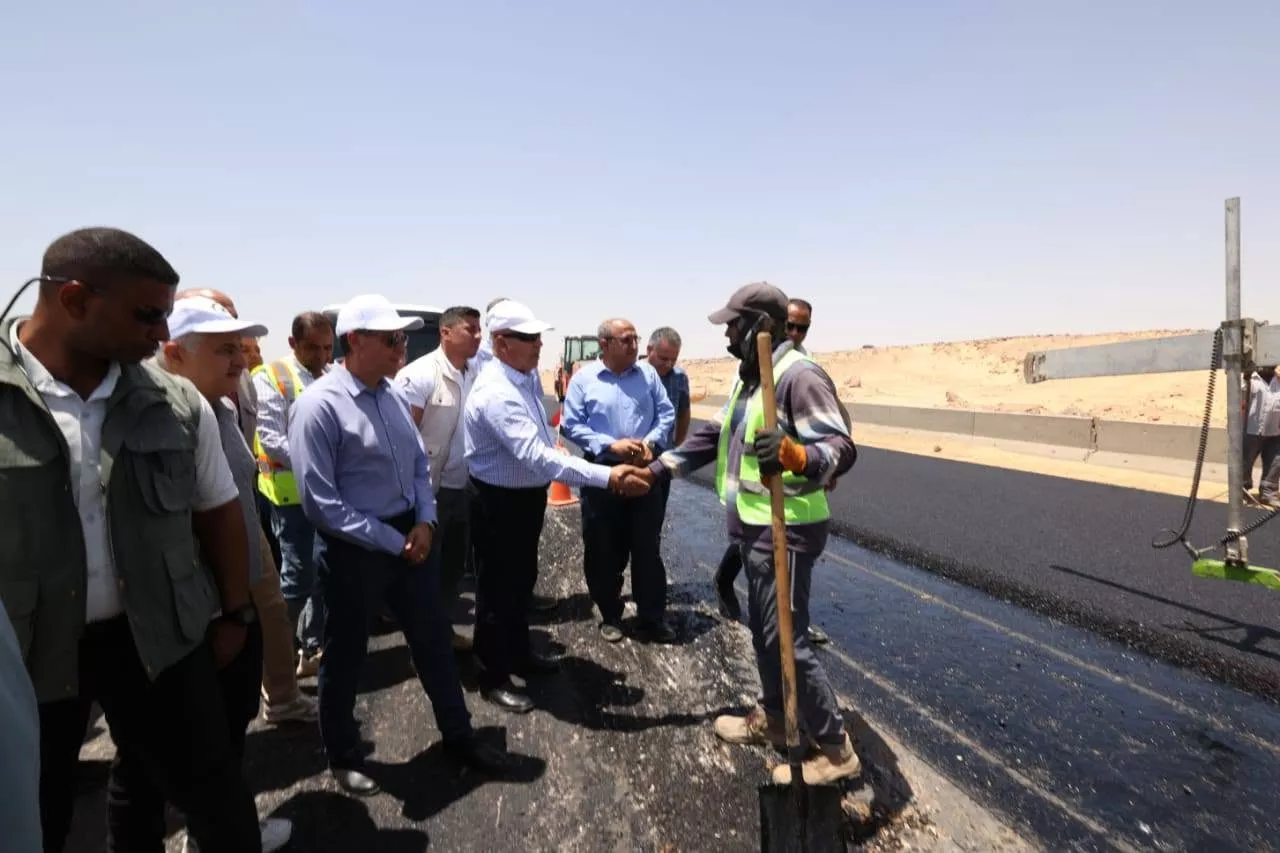الوزير يتابع تنفيذ عدد من المشروعات التنموية بمحافظات الصعيد