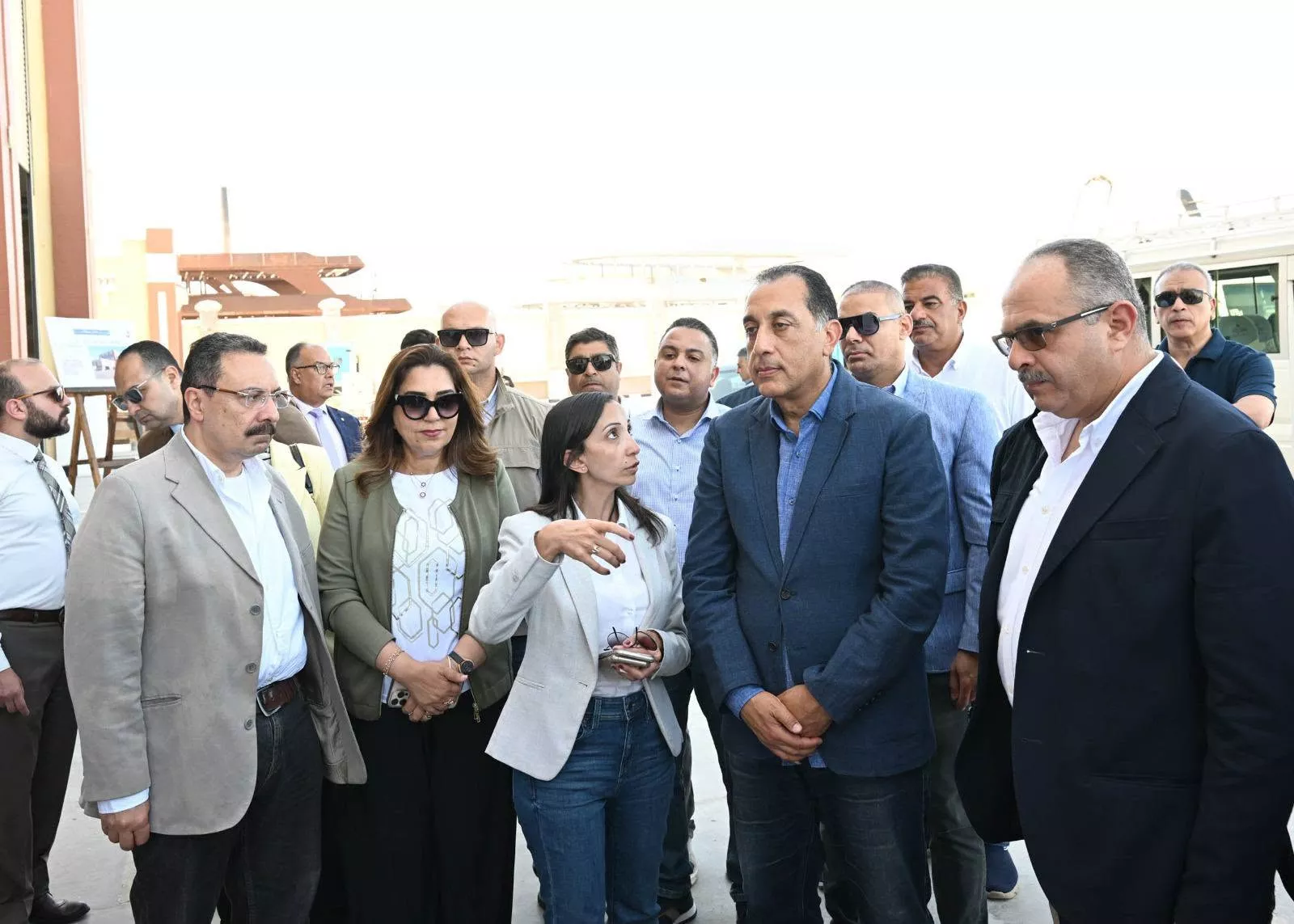رئيس الوزراء يتفقد أعمال تطوير ميناء رشيد