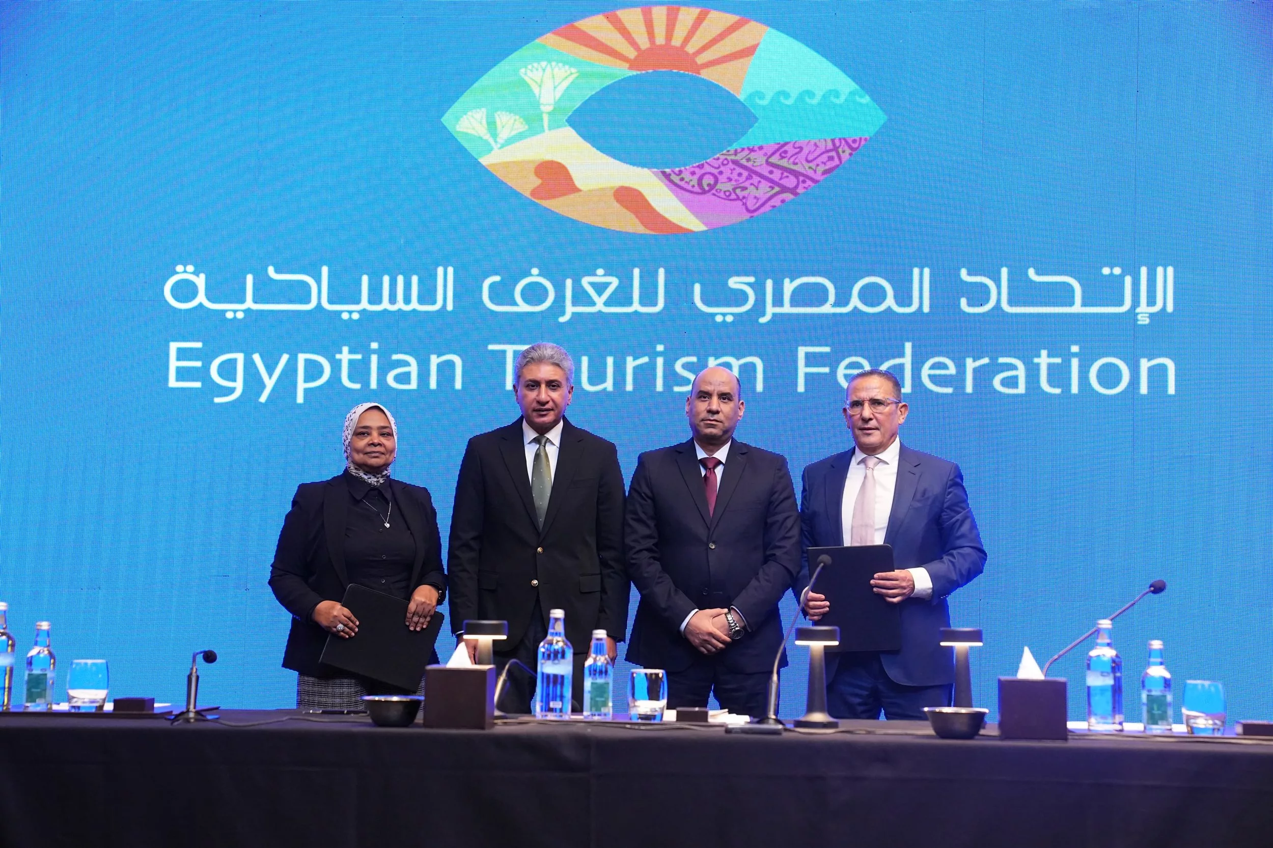 وزيرا العمل والسياحة والآثار يطلقان مبادرة تعاون مع الاتحاد المصري للغرف السياحية