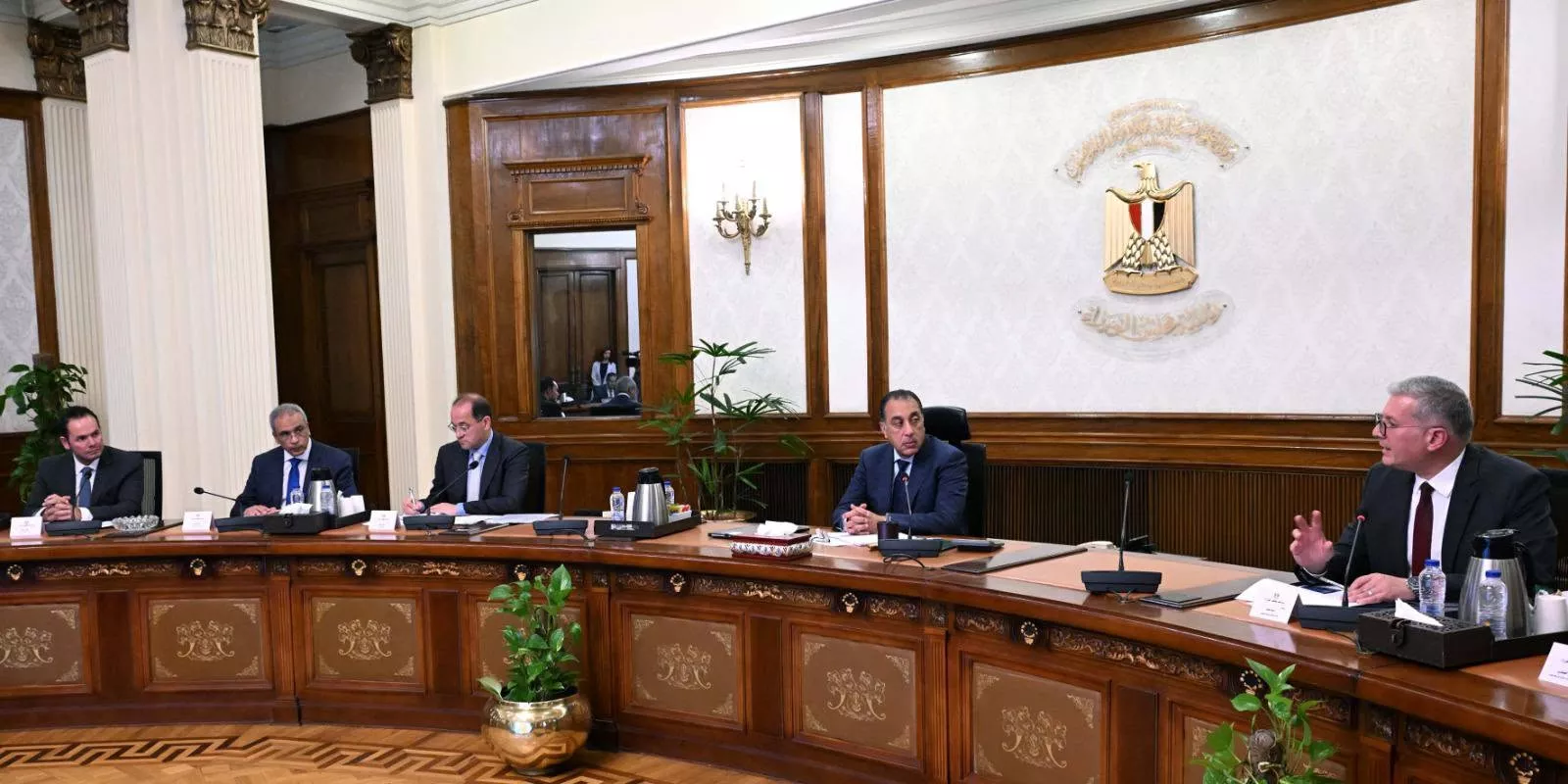 رئيس الوزراء يتابع موقف تدبير الاعتمادات المالية لتوفير احتياجات الدولة من المنتجات البترولية 