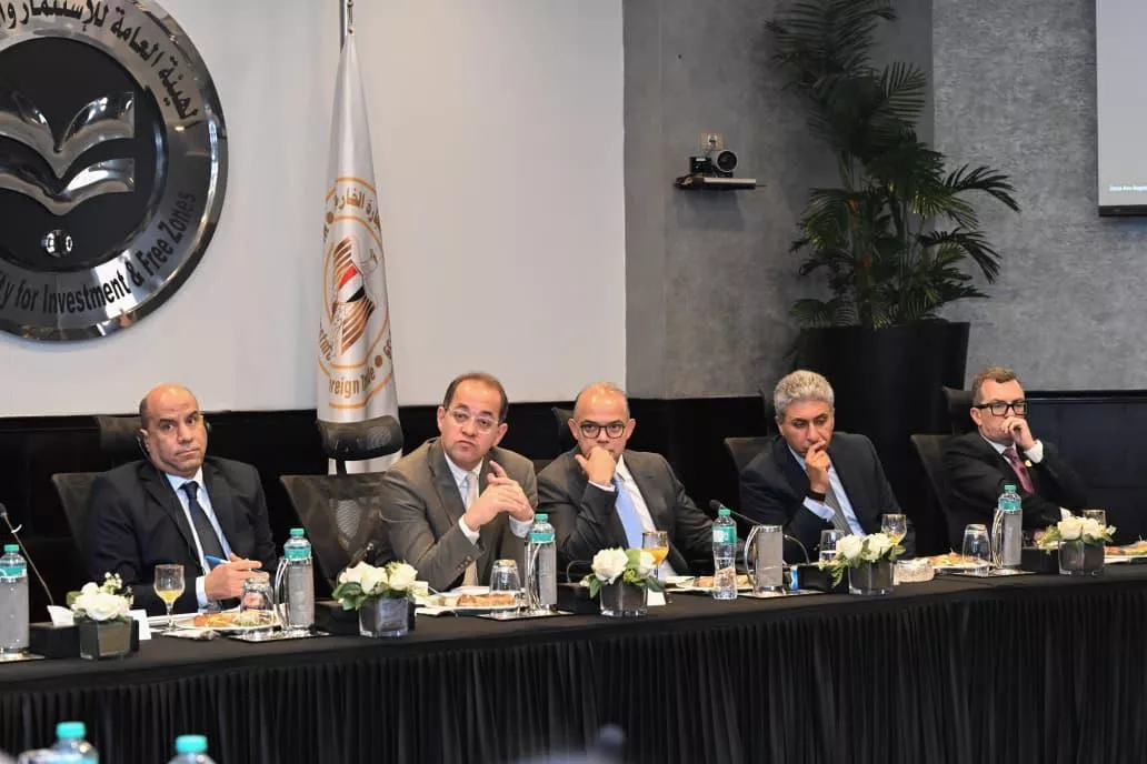 6 وزراء يبحثون مع البنك الدولي محاور الخطة التنفيذية لاستراتيجية الاستثمار الأجنبي المباشر