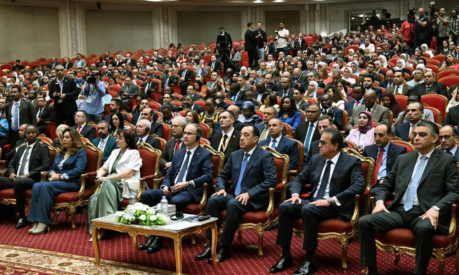 رئيس الوزراء يفتتح فعاليات النسخة الخامسة من المعرض والمؤتمر الطبي لأفريقي 