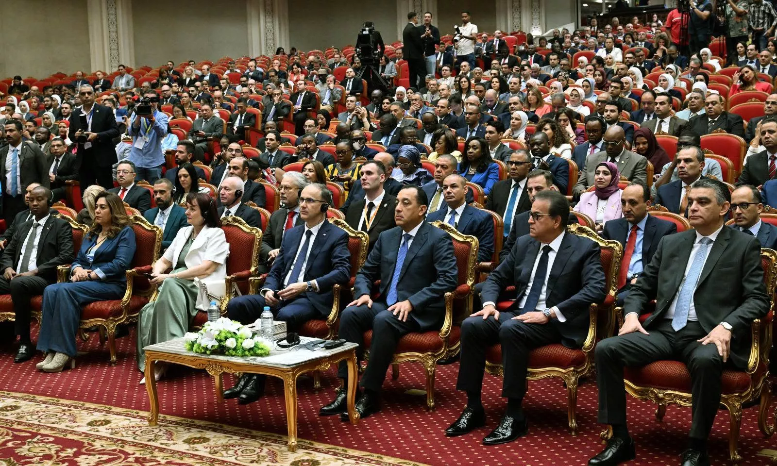 رئيس الوزراء يفتتح فعاليات النسخة الخامسة من المعرض والمؤتمر الطبي لأفريقي 