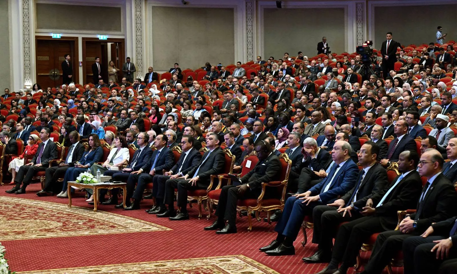 رئيس الوزراء يفتتح فعاليات النسخة الخامسة من المعرض والمؤتمر الطبي لأفريقي 