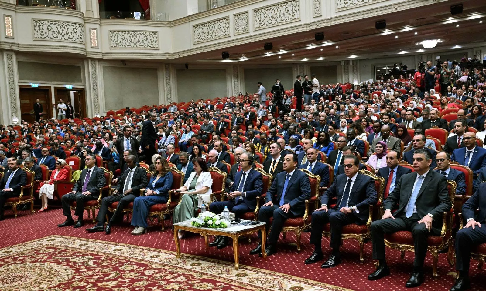 رئيس الوزراء يفتتح فعاليات النسخة الخامسة من المعرض والمؤتمر الطبي لأفريقي 