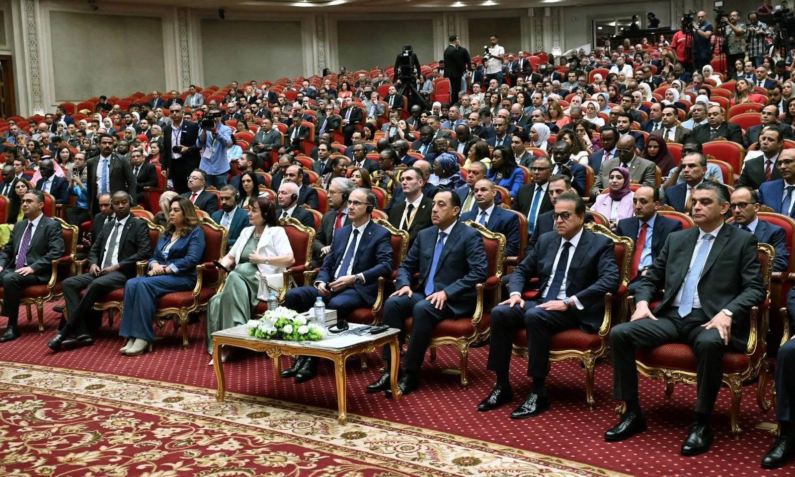 رئيس الوزراء يفتتح فعاليات النسخة الخامسة من المعرض والمؤتمر الطبي لأفريقي 