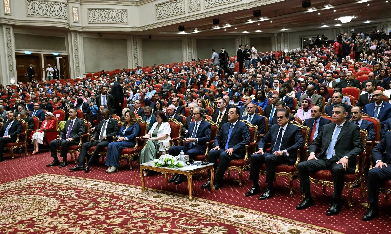 رئيس الوزراء يفتتح فعاليات النسخة الخامسة من المعرض والمؤتمر الطبي لأفريقي 