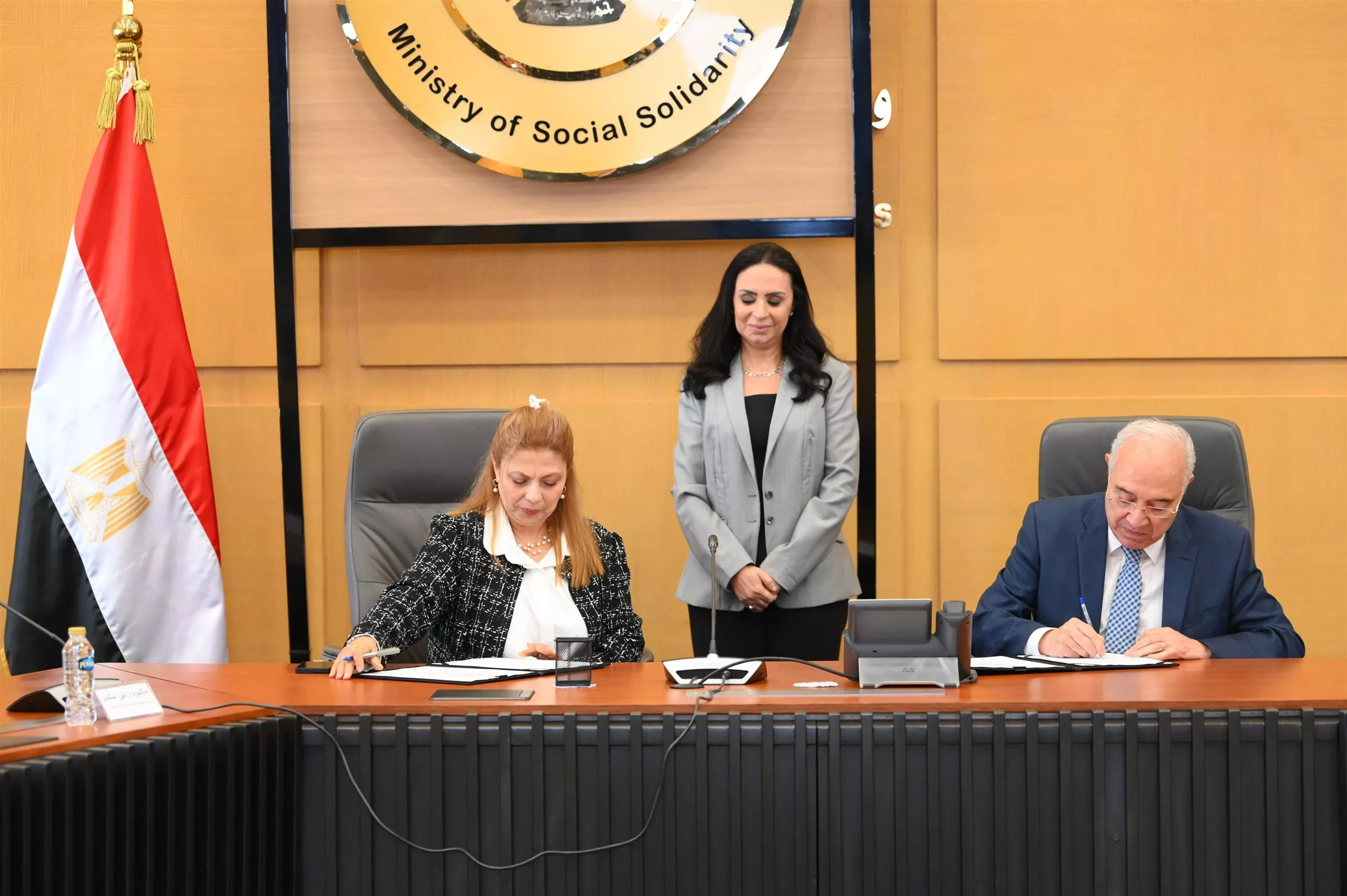 وزيرة التضامن تشهد توقيع عقود تمويل لمشروعات متناهية الصغر