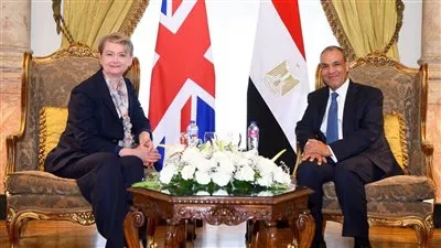 مباحثات مصرية - بريطانية لتعزيز العلاقات الاقتصادية والتجارية والاستثمارية