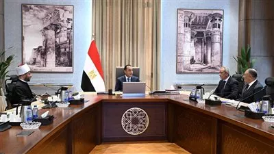 رئيس الوزراء يتابع موقف الأراضي ولاية هيئة الأوقاف المصرية