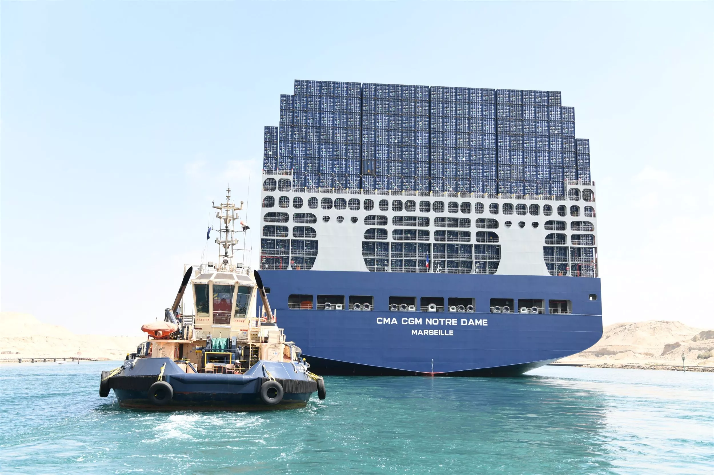 قناة السويس تشهد عبور CMA CGM NOTRE DAME 