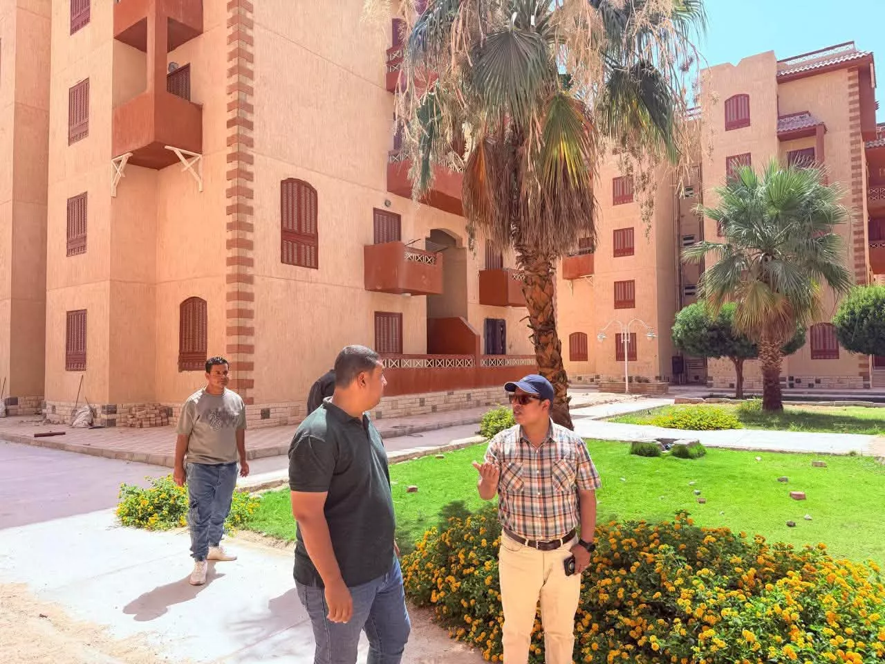 المنشاوي تتابع سير العمل بعدد من مشروعات التطوير بمدن الصعيد